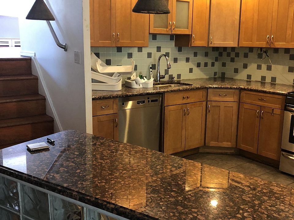 1st image of 7221 Avenue M