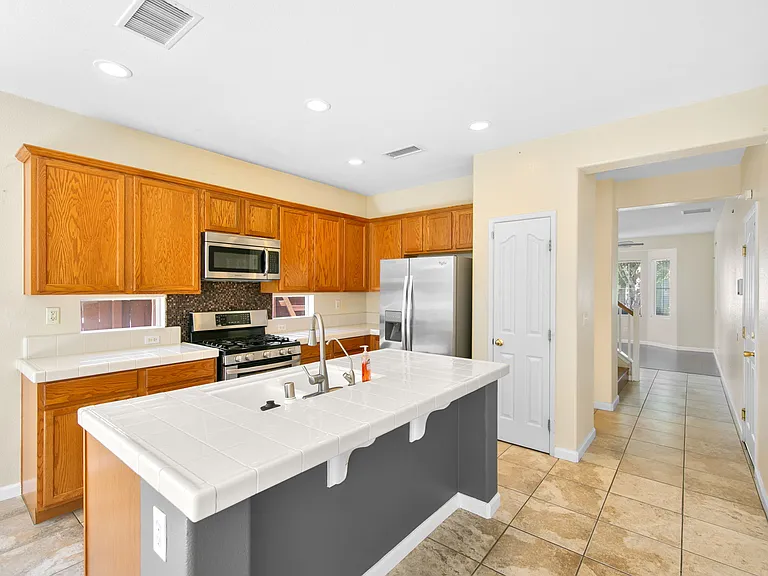 3235 Marrissey Ln — Photo 16