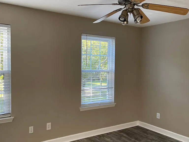 3977 Four Oaks Blvd — Photo 6