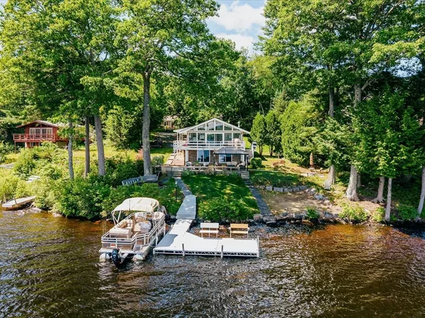 78 Winding Cove Rd, Ashburnham, MA 01430