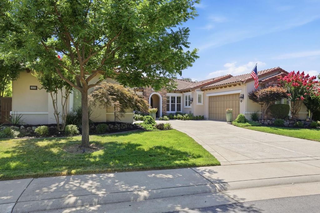 1926 Ladera Drive 3