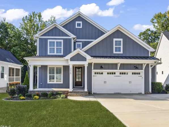 3428 Amelia Grace Dr, Fuquay Varina, NC 27526