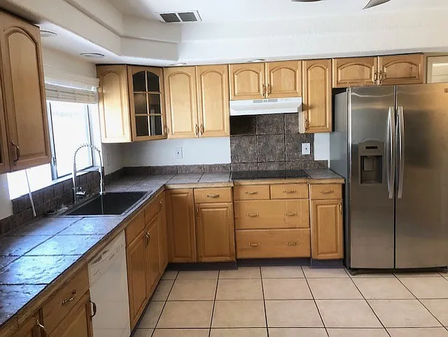1515 N Nebraska St — Photo 11
