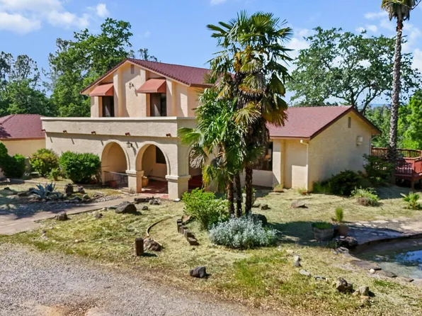 17710 China Gulch Dr, Anderson, CA 96007