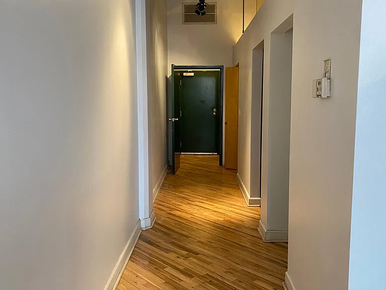 4101 S Michigan Ave #T4 — Photo 10