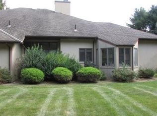 10 Apple Ridge Rd, Cumberland, RI 02864