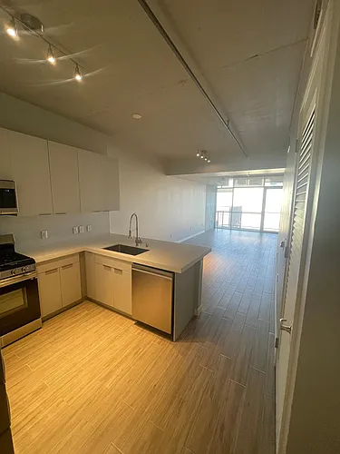 353 E Bonneville Ave Photo 1