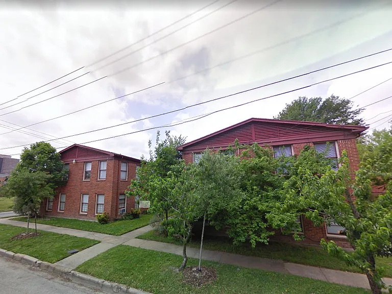 4402 Roseland St — Photo 27