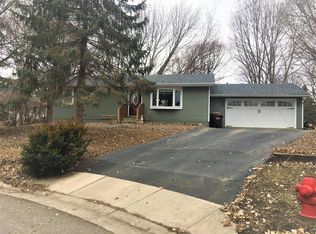 321 Arlanda Cir, Buffalo, MN 55313