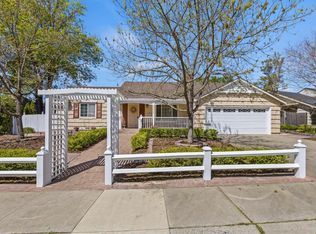 6325 Woodcreek Dr, Citrus Heights, CA 95621