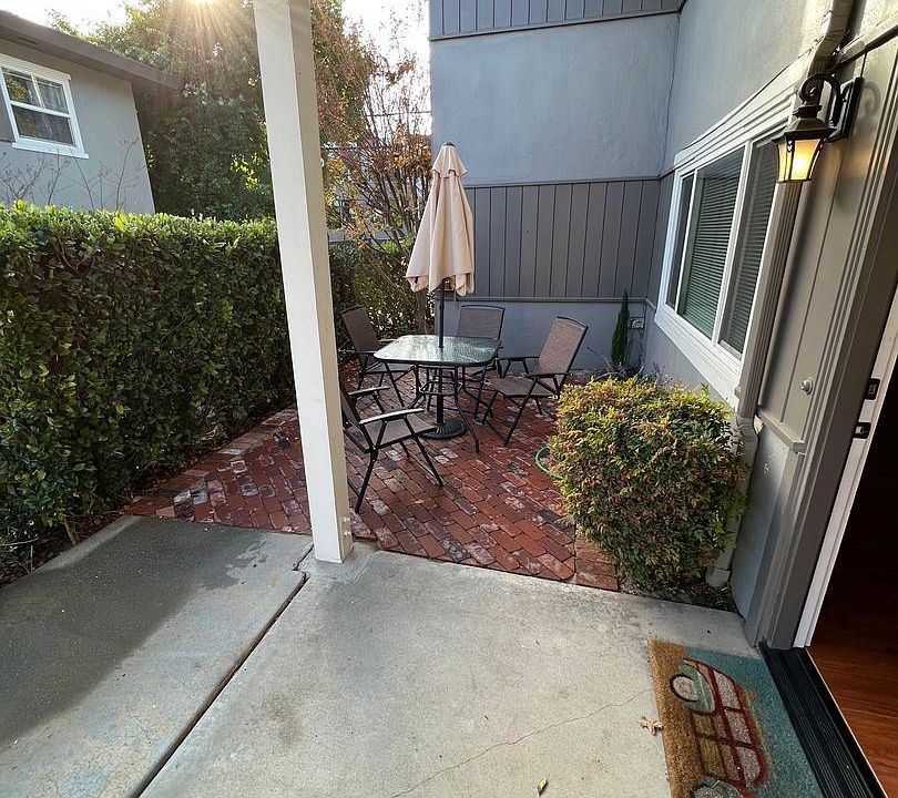 1st image of 974 Dolores Dr APT A