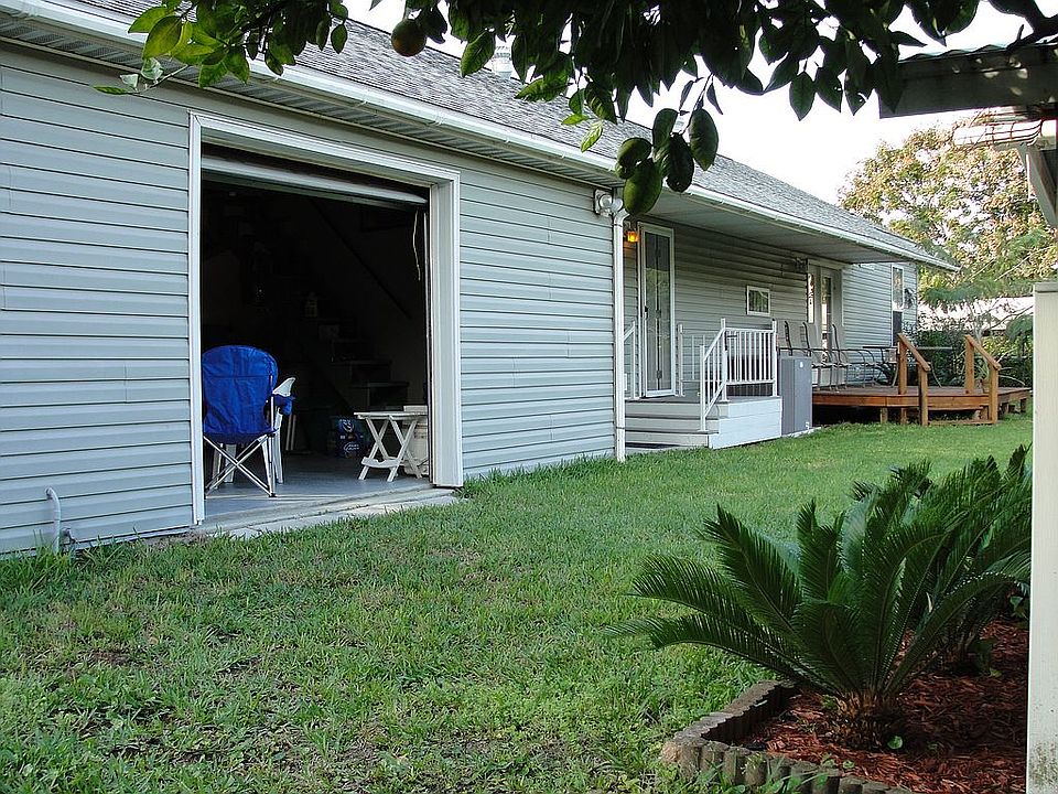 2nd image of 212 Belle Dr