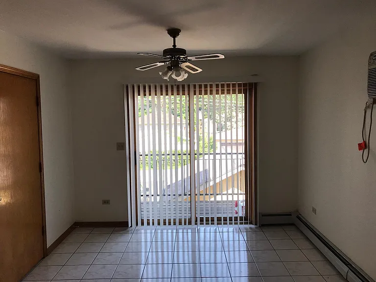 5223 S Archer Ave #3 — Photo 8