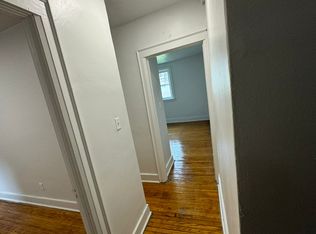 2405 Queen St E #102, Toronto, ON