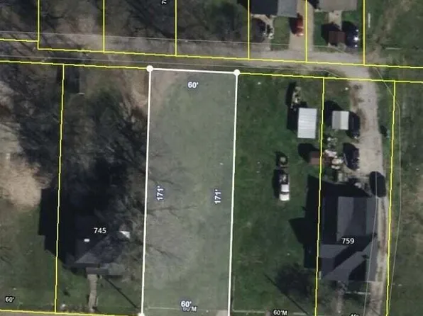 747 E Chester St, Jackson, TN 38301
