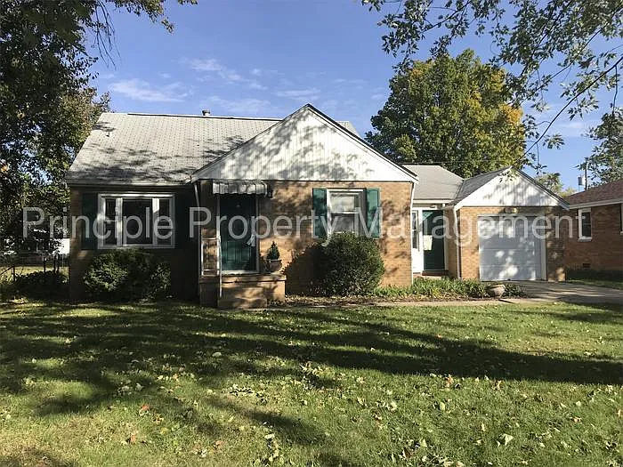 319 W Northridge Ln photo 1