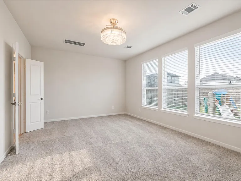 9219 Edgeberry Dr — Photo 14