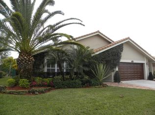 7536 Silver Woods Ct, Boca Raton, FL 33433