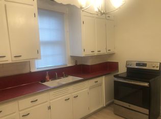 928 10th St, Huntington, WV 25701