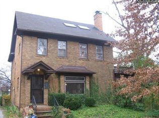 2270 Delaware Dr, Cleveland Heights, OH