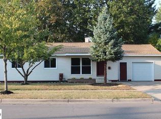 1107 E Illinois St, Mt Pleasant, MI 48858