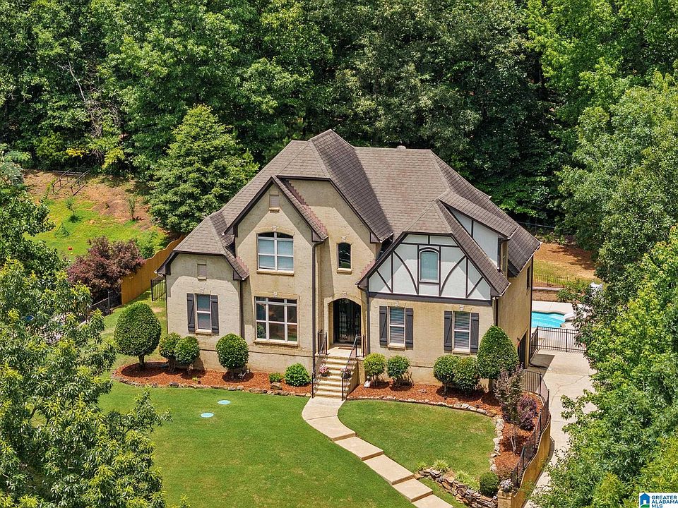 1st image of 8226 Carrington Dr