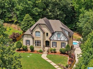 8226 Carrington Dr, Trussville, AL 35173