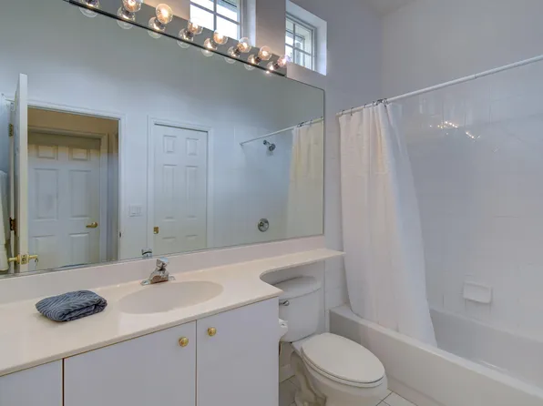 814 SW St Andrews Cove, Port St Lucie, FL 34986