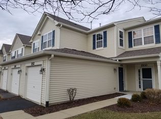 2532 Golf Ridge Cir, Naperville, IL 60563