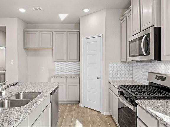 Forsythe Floorplan 04