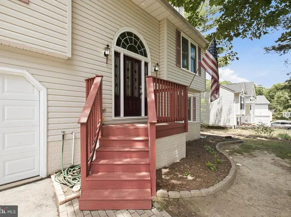 10608 Crestwood Dr, Spotsylvania, VA 22553