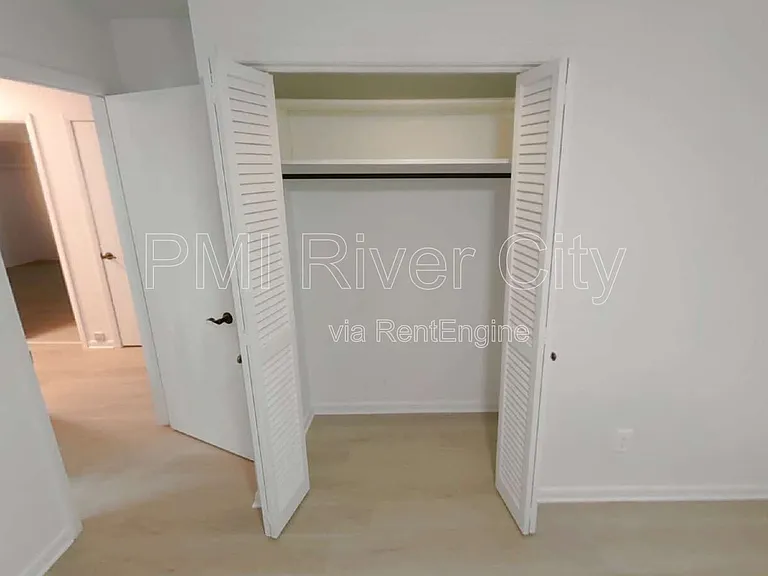 2860 Cedarcrest Dr — Photo 17