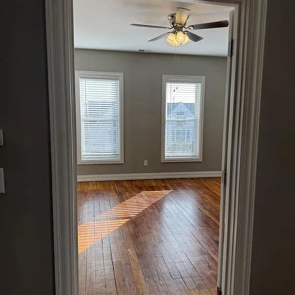 2718 S 3rd St — Photo 38