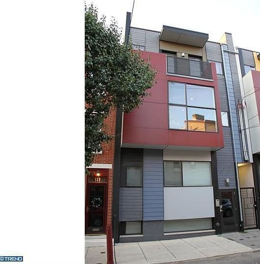 1st image of 135 W Laurel St #B