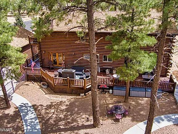 3rd image of 2246 Bear Claw Dr