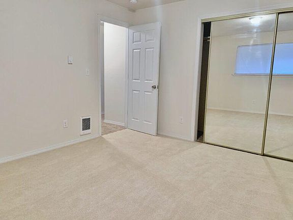 3rd image of 601 N Grant Ave #6