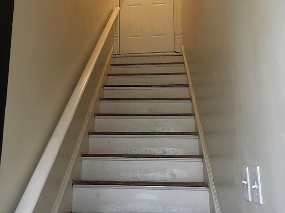 4th image of 1913 Brainard Ave