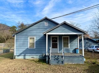 207 Weeks Rd, Soddy Daisy, TN 37379