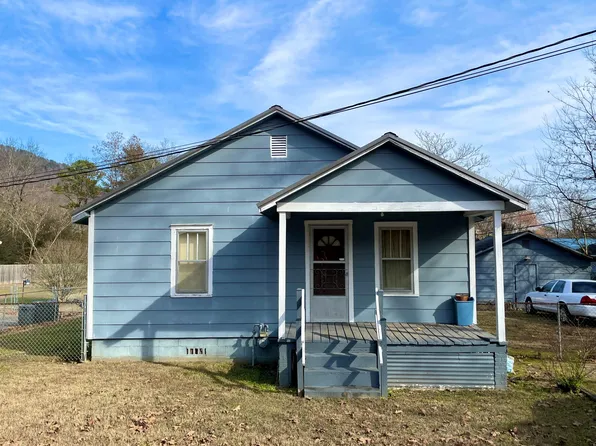 207 Weeks Rd, Soddy Daisy, TN 37379