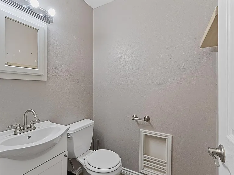3301 Matador Dr — Photo 20