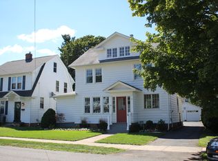 94 Wakefield St, Hamden, CT 06517