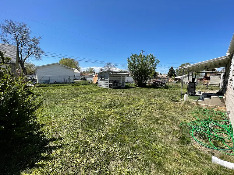 1731 W 50 N — Photo 16