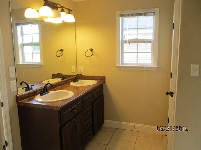 3454 Greenhill Dr — Photo 7