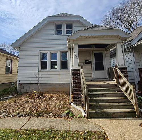 5375 N 34th St Photo 1