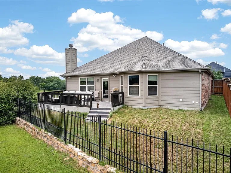 2129 Megan Creek Dr — Photo 31