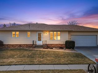 2309 Jean Dr, Fremont, NE 68025