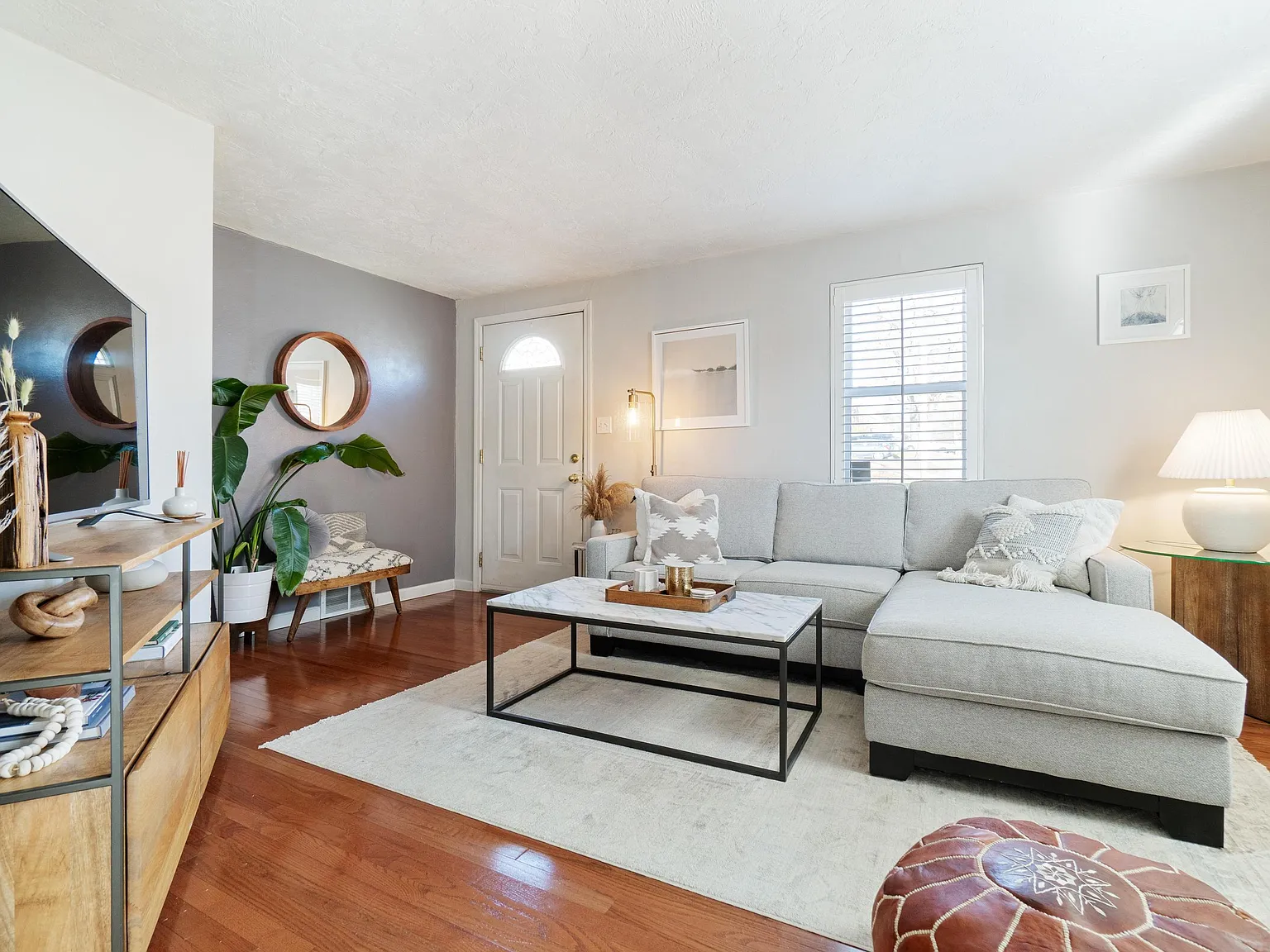 2 bed, 986 sqft, $1,750 — Photo 3