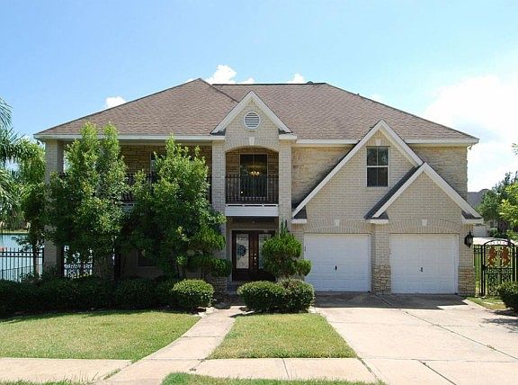 2nd image of 2811 Plantation Lakes Dr