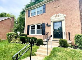 6031 Queenston St, Springfield, VA 22152