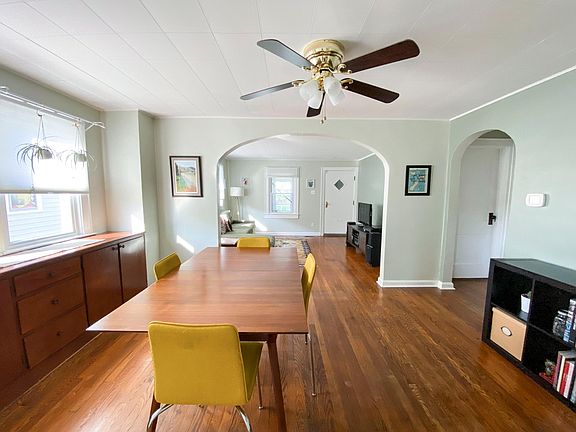 4th image of 2725 Barth Ave